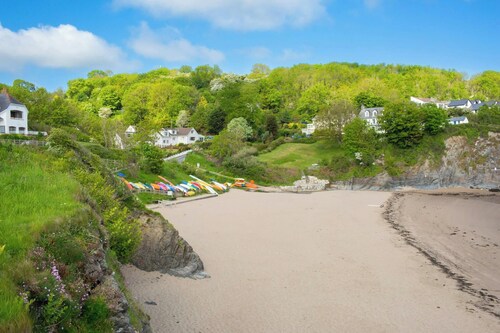Plas y Bryn, Aberporth