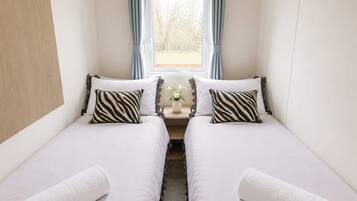 Maison, 3 chambres, fumeurs, patio | 4 chambres