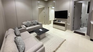 コンフォート アパートメント 2 ベッドルーム | セーフティボックス (室内)、デスク、ノートパソコン用作業スペース、遮光カーテン