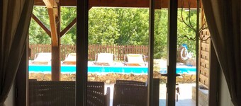 LE VIALLON - LA SALAMANDRE COTTAGE - 60M² - COVERED TERRACE WITH A VIEW OF THE HEATED POOL