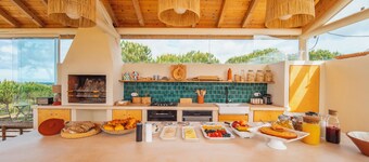 Your exclusive retreat in the heart of nature! Country house, swimming pool, 10 bedrooms.