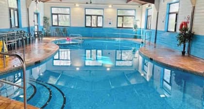 Charming & Spacious Holiday Home