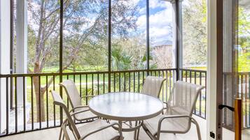 Apartment (2 Bedrooms) | Front of property