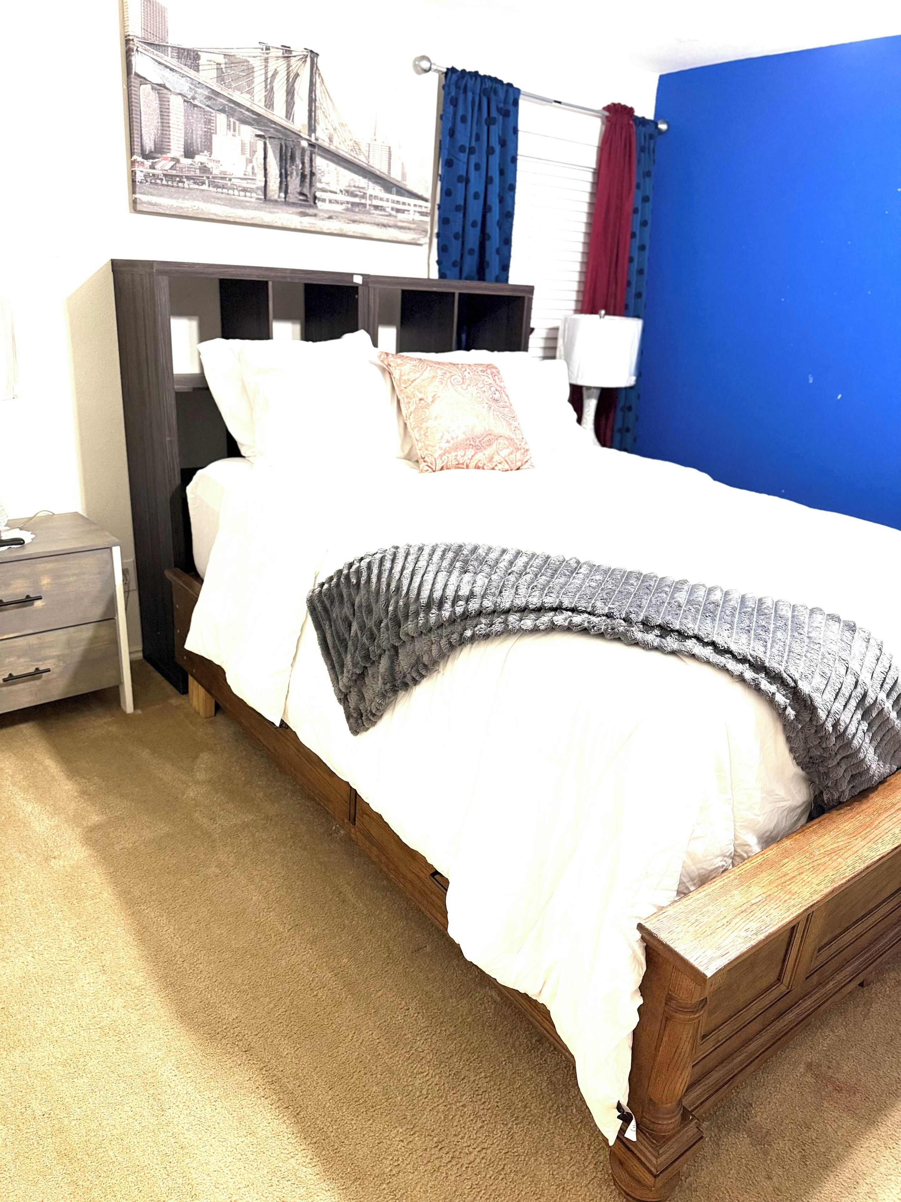2 bedrooms, iron/ironing board, WiFi, bed sheets