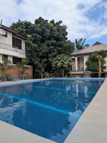 Bamboo Savanna Villas