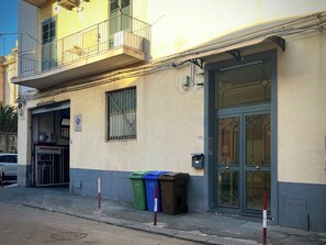 Exterior detail - Confort Loft | 9 Min from Piazza Duomo (Catania)