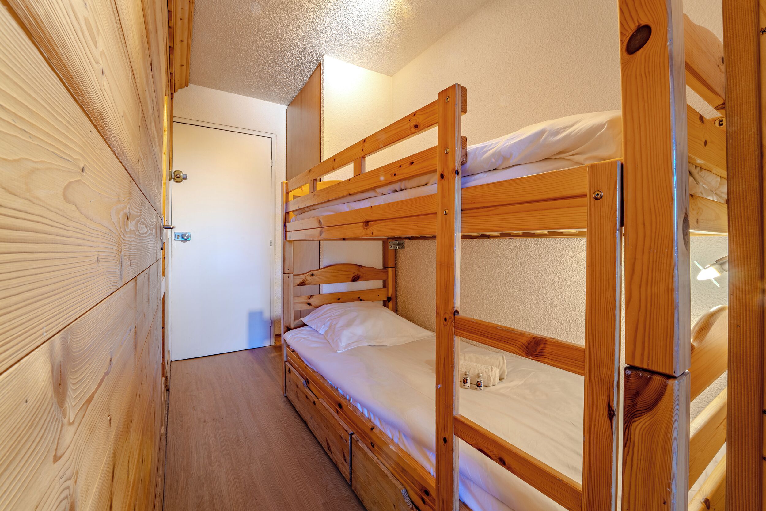 Appartement Confort, balcon, vue montagne | Espace de travail pour ordinateur portable, Wi-Fi gratuit, draps fournis