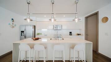 Condo, Multiple Beds, Balcony (La Costa) | Private kitchen