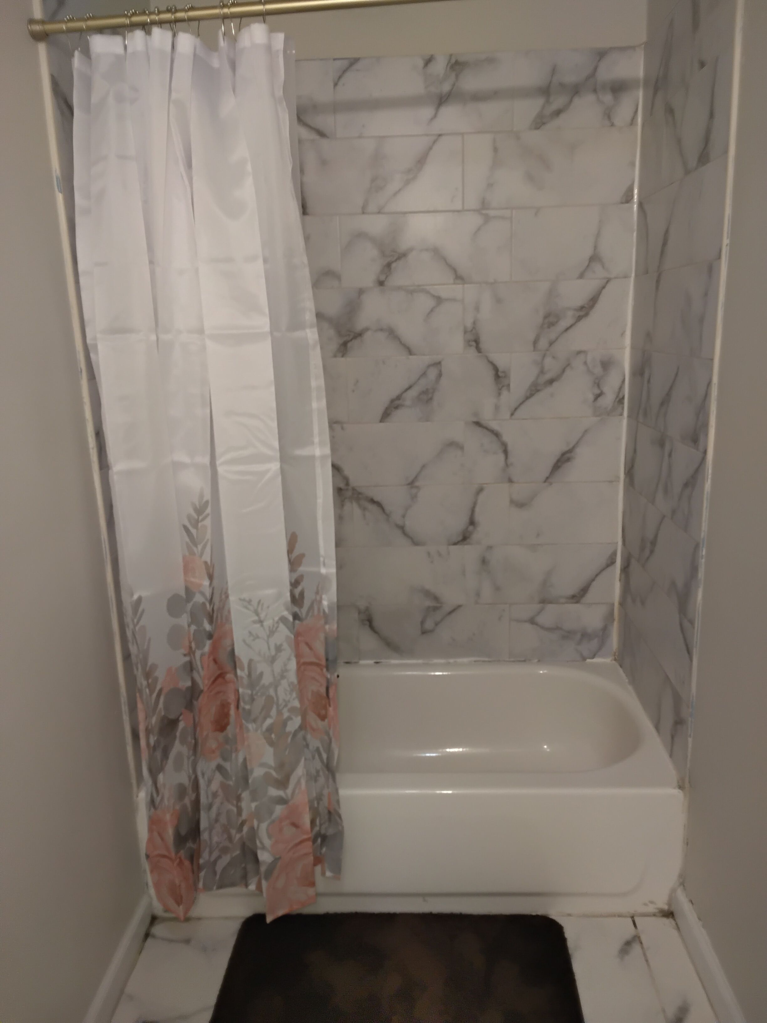 Deluxe Apartment | Bathroom
