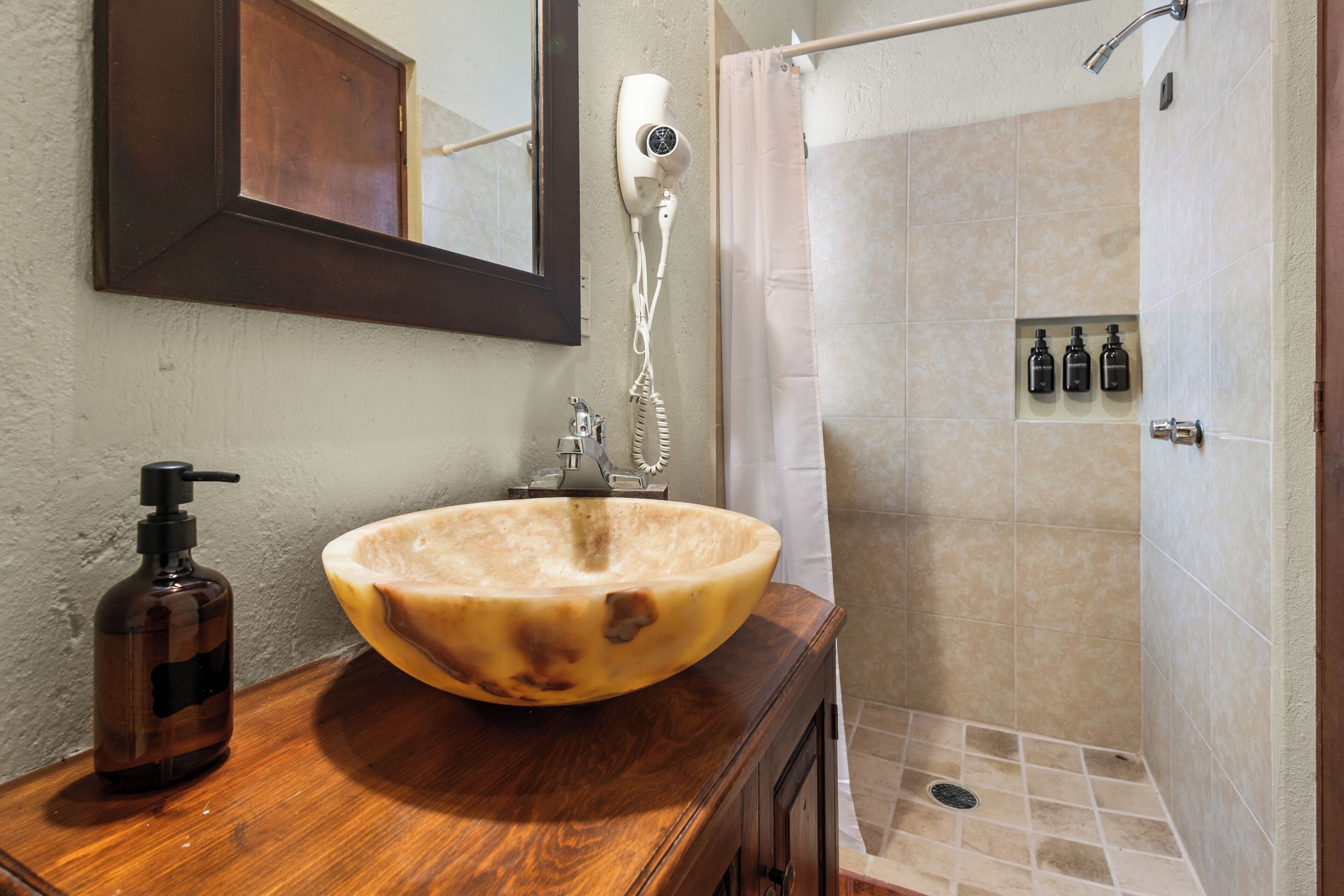 Family Villa, Garden View | Bathroom