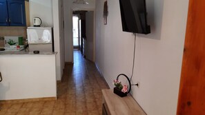 Interior - Holiday Home 'Undina Mermaid Sea View' with Wi-Fi and Air Conditioning (Mesongi)