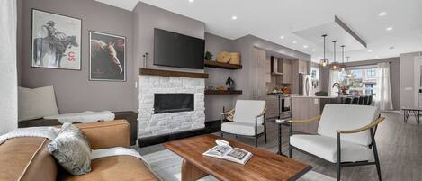 TV, fireplace