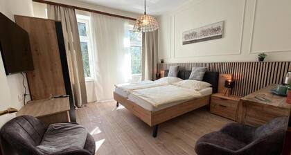 Hotel Runge 24-7 check in & free parking