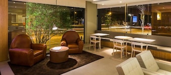 Discover the Best of Marília from a Stylish Room Near Dinings | Pasttini -1.3 mi