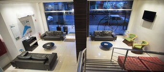 Downtown Executive Room | Free Breakfast & Parking | 0.2 Miles to Shopping Hub