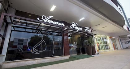 Standard Twin Room | Free Private Parking | Walk to Altamira Shopping Mall