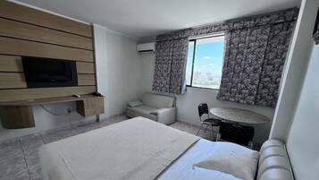 Wi-Fi de cortesia, roupa de cama