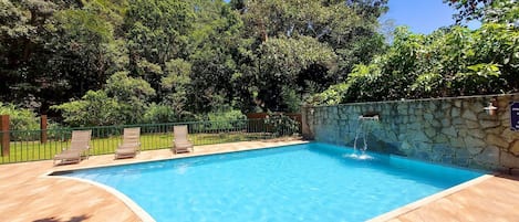 Piscine couverte, piscine chauffée