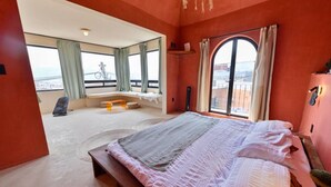 Luokittelematon kuva, 4 kautta 16, painike