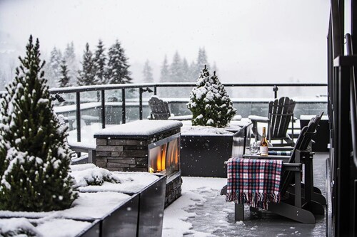 The Corner Stoke by Revelstoke Vacations