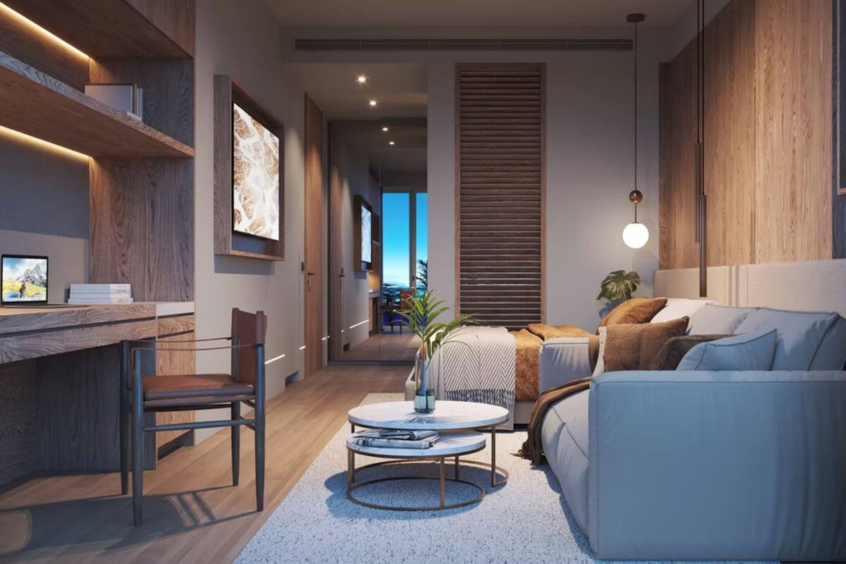40-inch Smart TV with digital channels