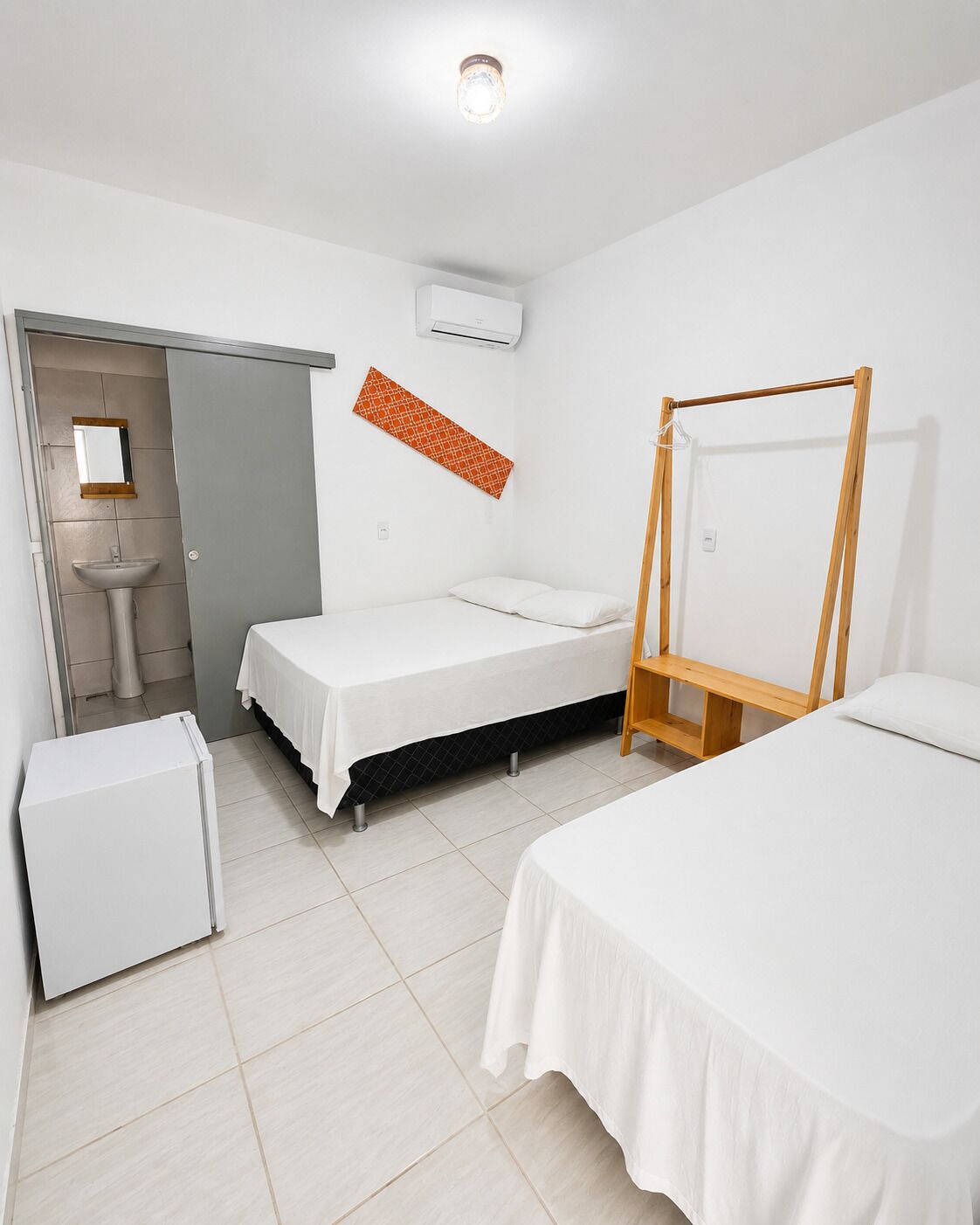 Minibar, free WiFi