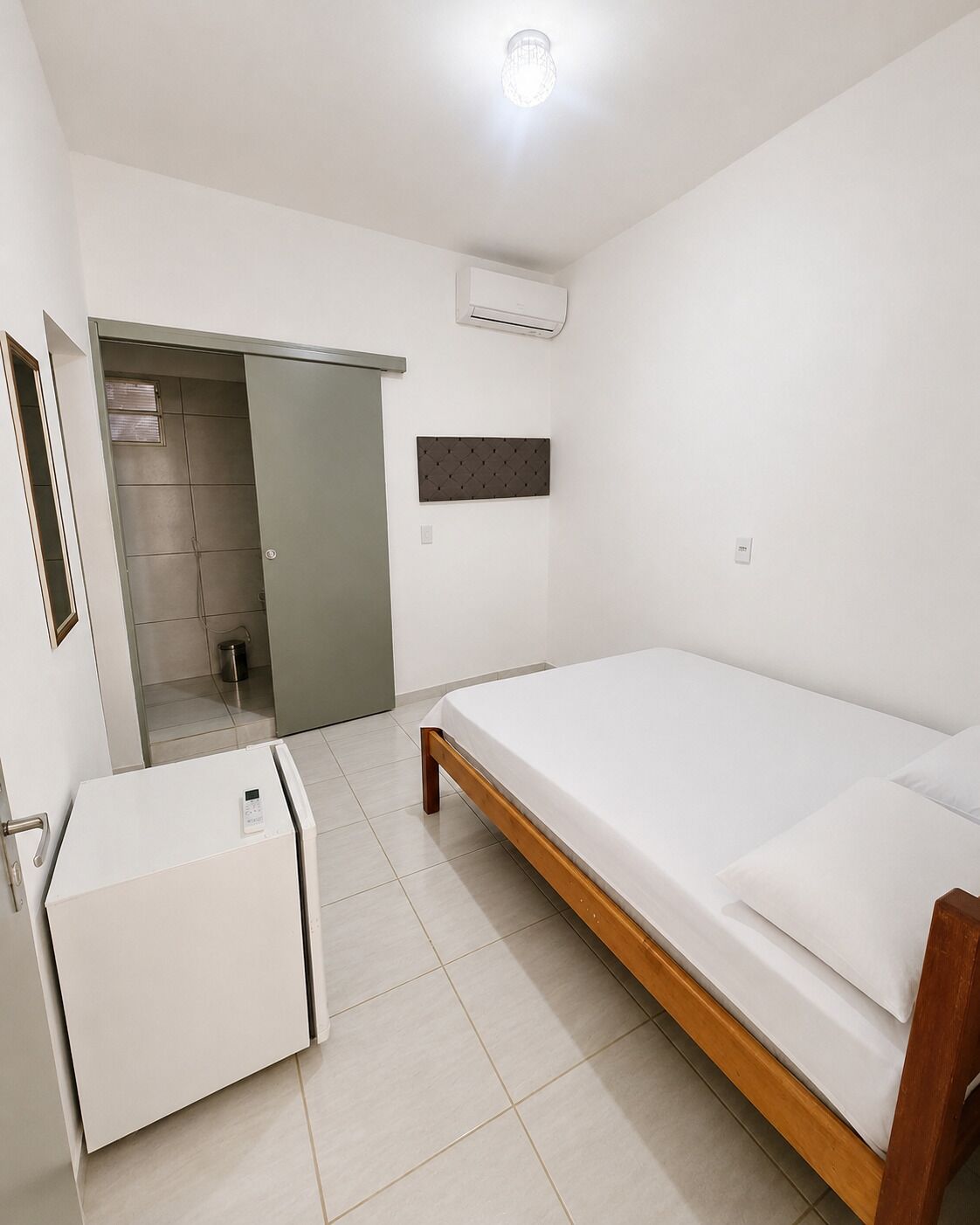 Classic Double Room | Minibar, free WiFi