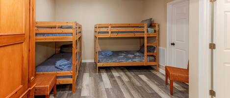 3 bedrooms, iron/ironing board, travel cot, WiFi