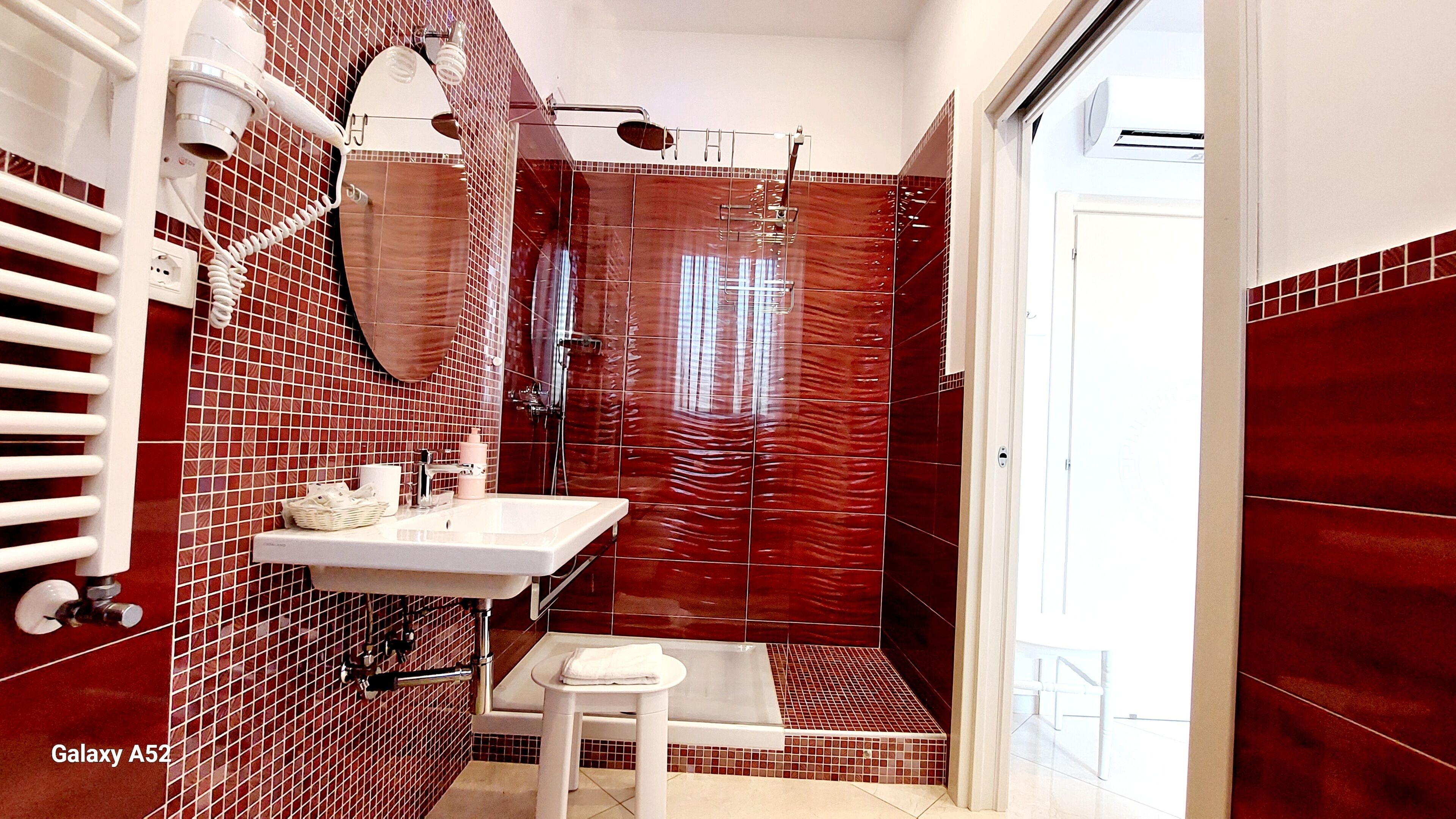 Chambre Double Classique, balcon, vue montagne | Salle de bain