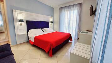 Chambre Deluxe Double ou avec lits jumeaux, balcon, vue montagne