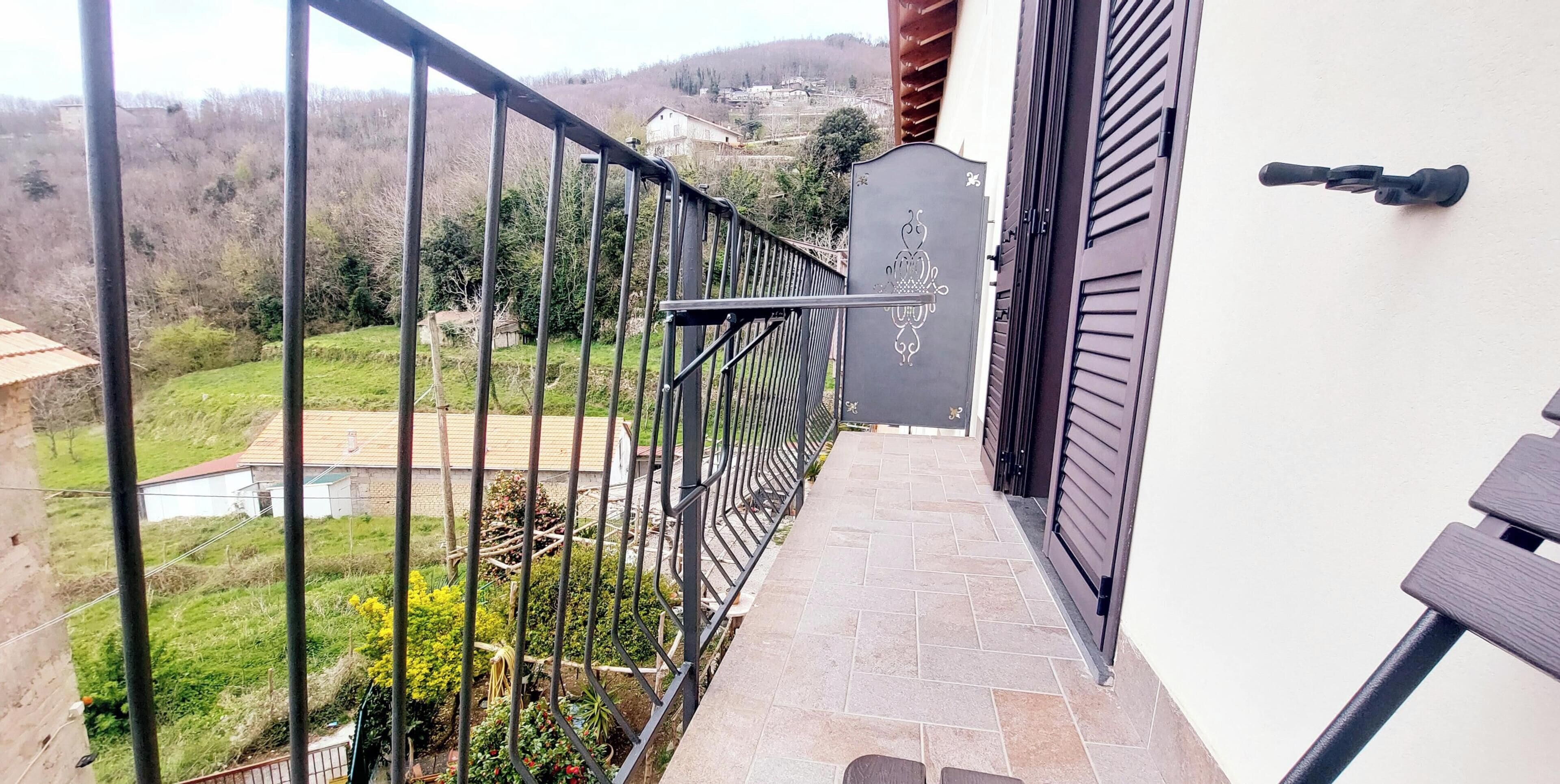 Kamar Double atau Twin Superior, balkon, pemandangan gunung | Teras/patio