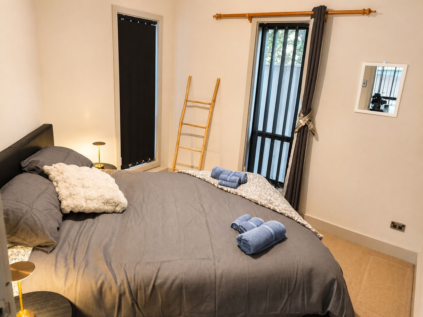 4 bedrooms, WiFi, bed sheets, wheelchair access