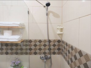 Hair dryer, towels, soap, toilet paper - Cozy 2BR Mountain Retreat in Puerto Plata (Puerto Plata)
