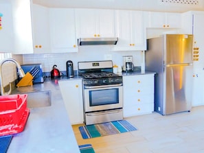 House, 3 Bedrooms, Terrace, Ocean View | Interior