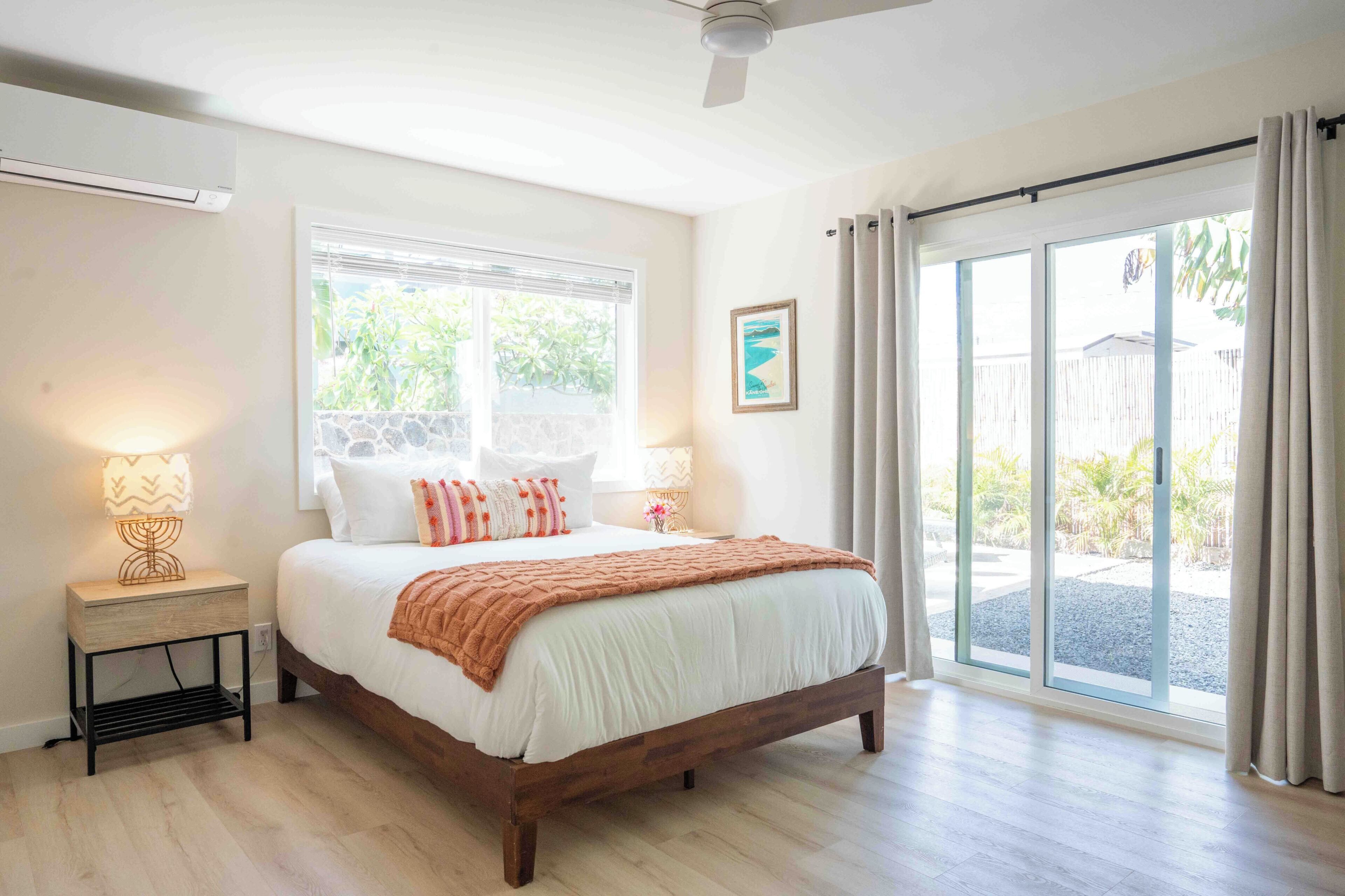 4 bedrooms, iron/ironing board, Internet, bed sheets