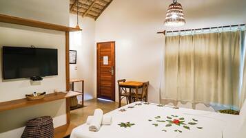 Comfort Suite, Balcony, Garden View | Desk, iron/ironing board, free WiFi