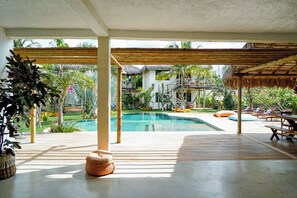 Piscina externa