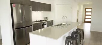 Peaceful Plainland Living Spacious 4-Bedroom Retreat