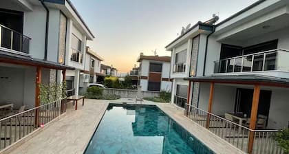Master Vİ
4 bedroom building in phenomenal Dalaman with cool AC comfort