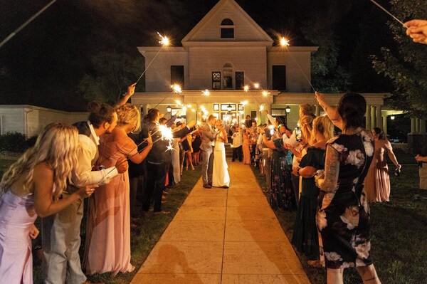 85ten Hotel And Events - Michigan