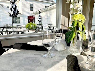 85Ten Hotel and Events
