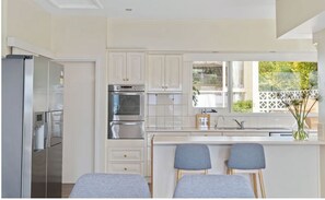 Private kitchen - A Spacious Hillside Retreat with Panoramic Views (Sandy Bay)