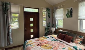 1 slaapkamer, een strijkplank/strijkijzer, gratis wifi, beddengoed