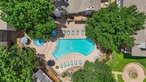 Pool - 1 BR Pool View / Mins to AT&T & Six Flags / FIFA 2026 (Grand Prairie)