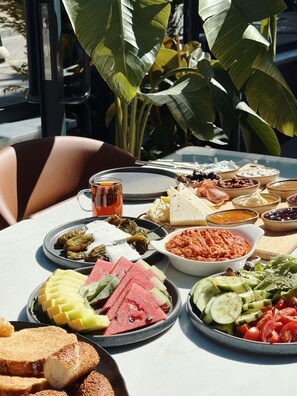 Outdoor dining - NOX ROOMS (İstanbul)