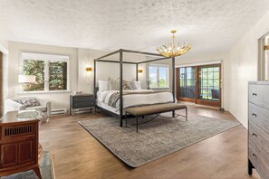 Room - Valley View | Poolside Retreat | Hot Tub/Game Room (Naples)