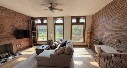 Condo on Main Street in St. Albans, Vermont - 3 Mile Drive From Lake!