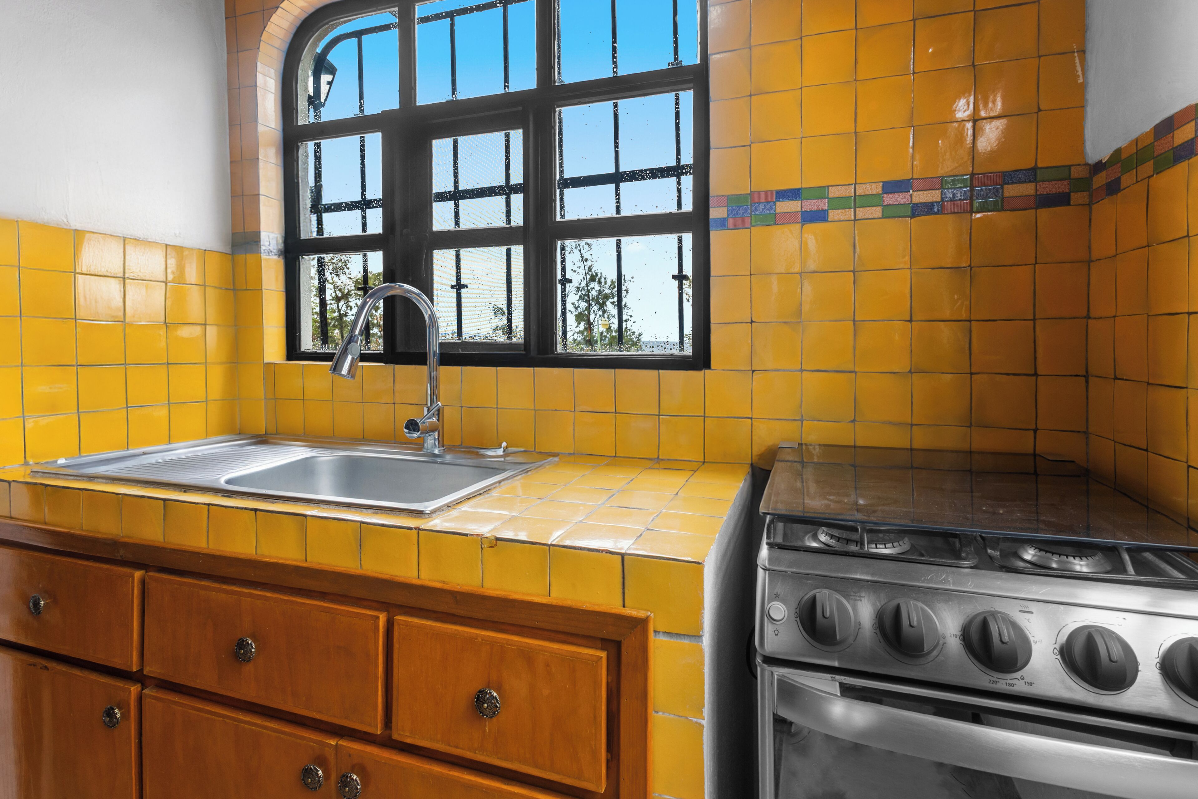 Comfort Villa, Garden View | Private kitchen