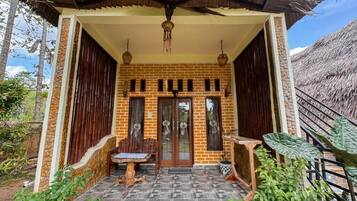 Standard Villa, Garden View | Teres/patio