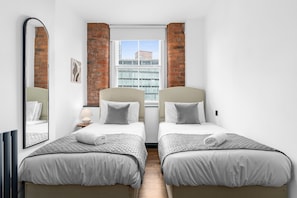 2 Schlafzimmer, Bügeleisen/Bügelbrett, WLAN, Bettwäsche